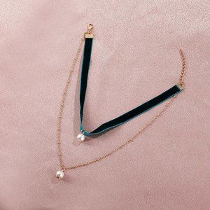velvet pearl choker necklace